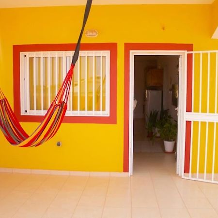 Cosy & Relax Yellow House 5Mn Walk From The Beach! Villa Calheta Exterior photo